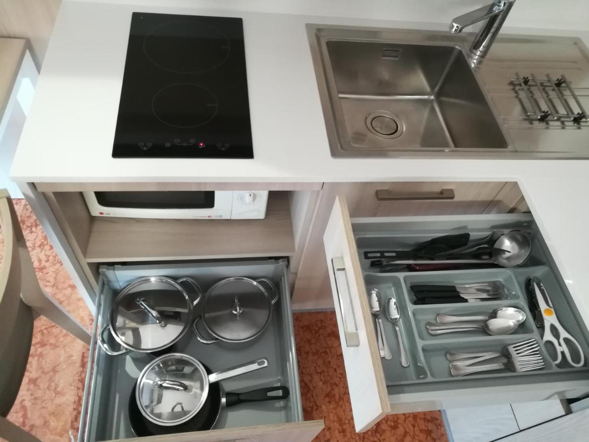 Superior One-Bedroom Apartment